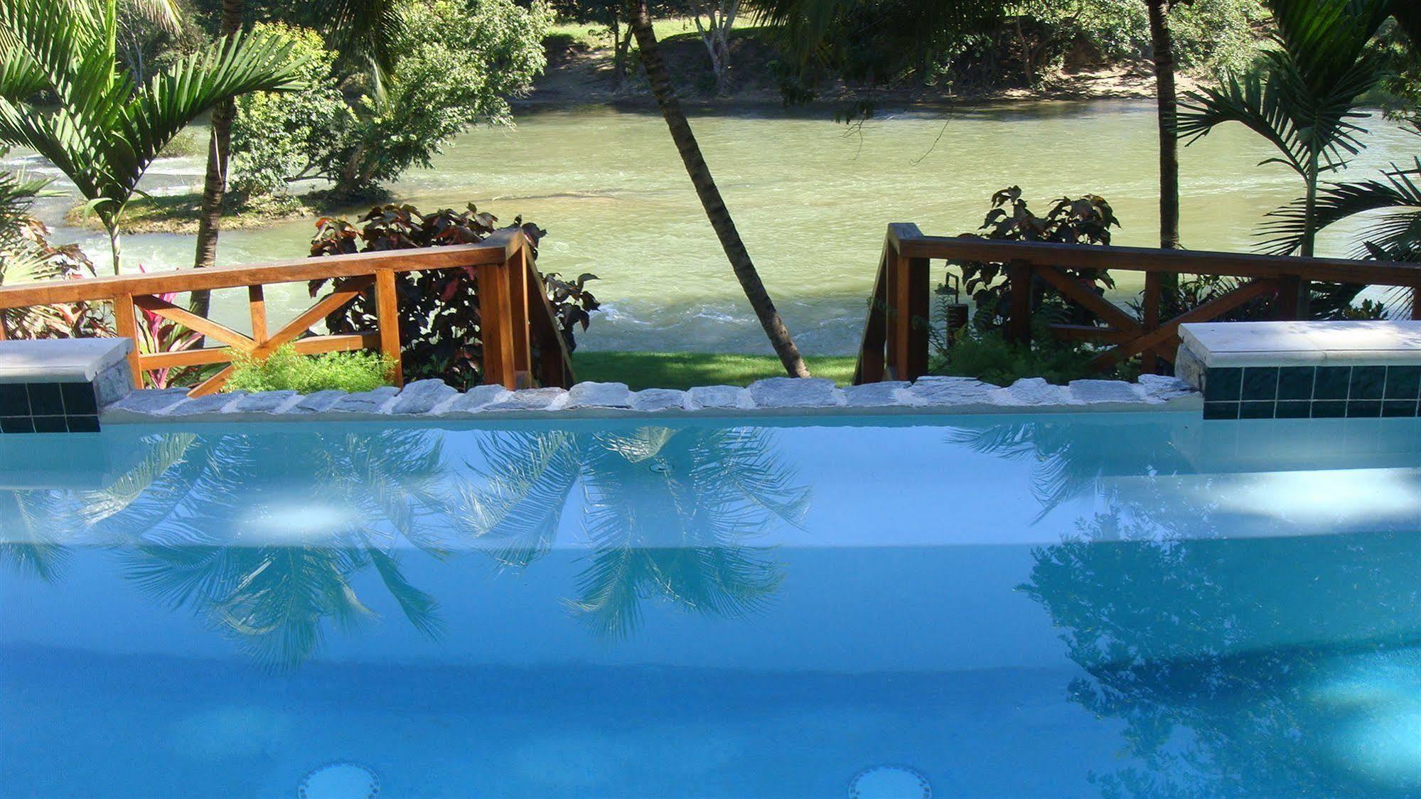 Mahogany Hall Luxury Boutique 5* San Ignacio