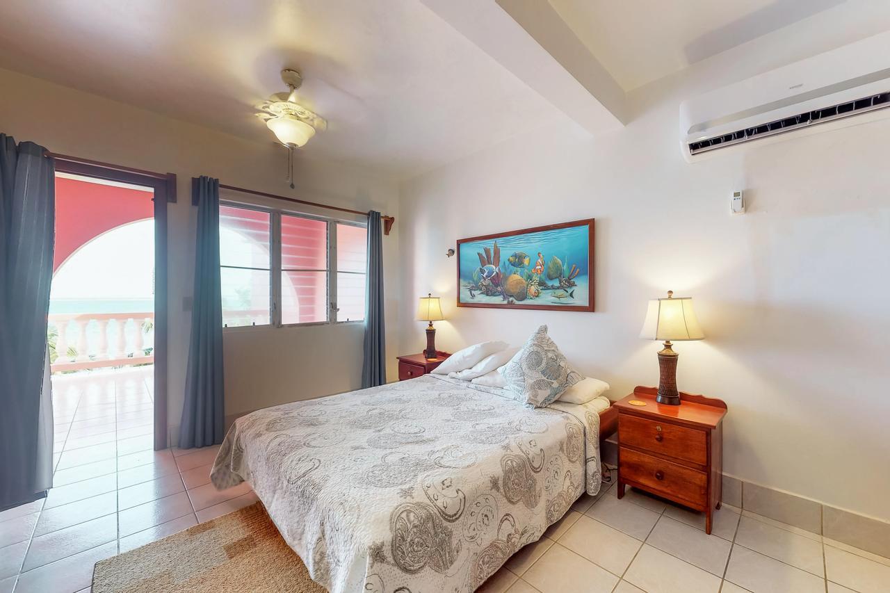 Palm @ Caribe Island Apartment *