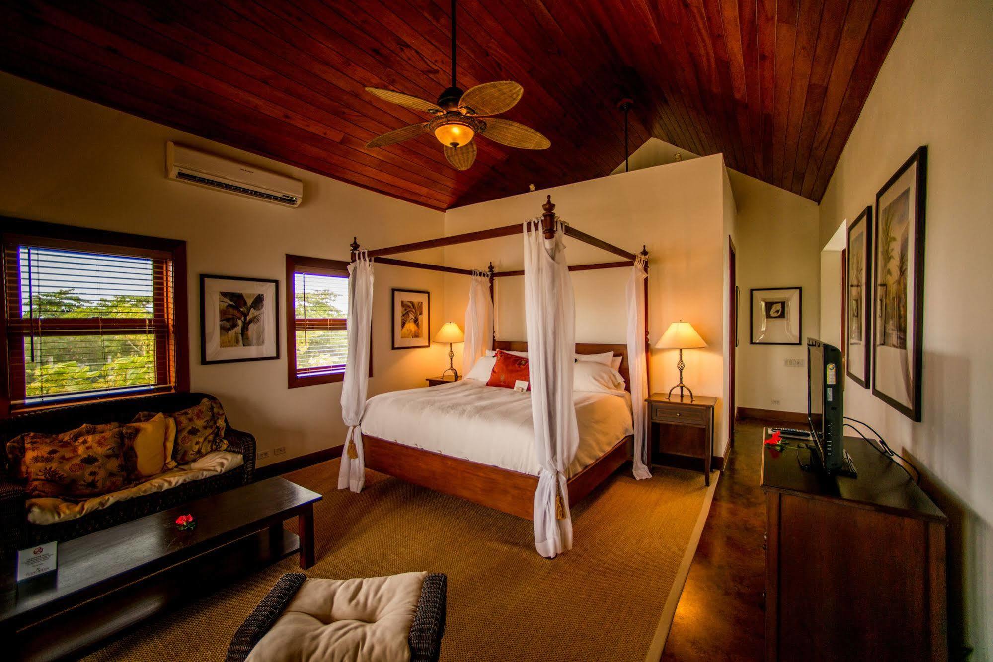 Victoria House & Resort San Pedro (Ambergris Caye)