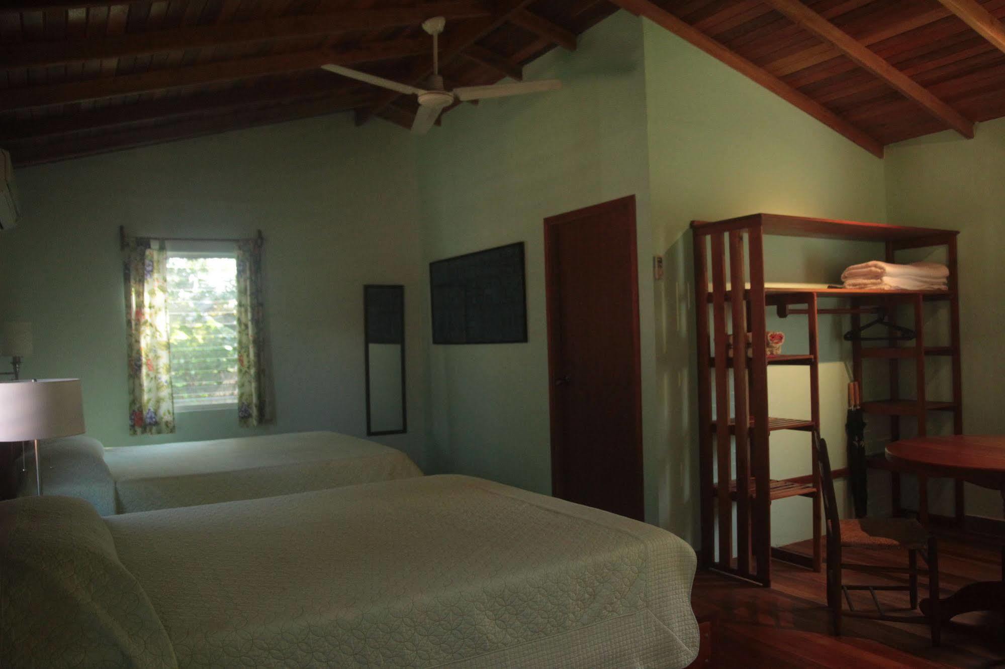Tanager Rainforest Resort 3*