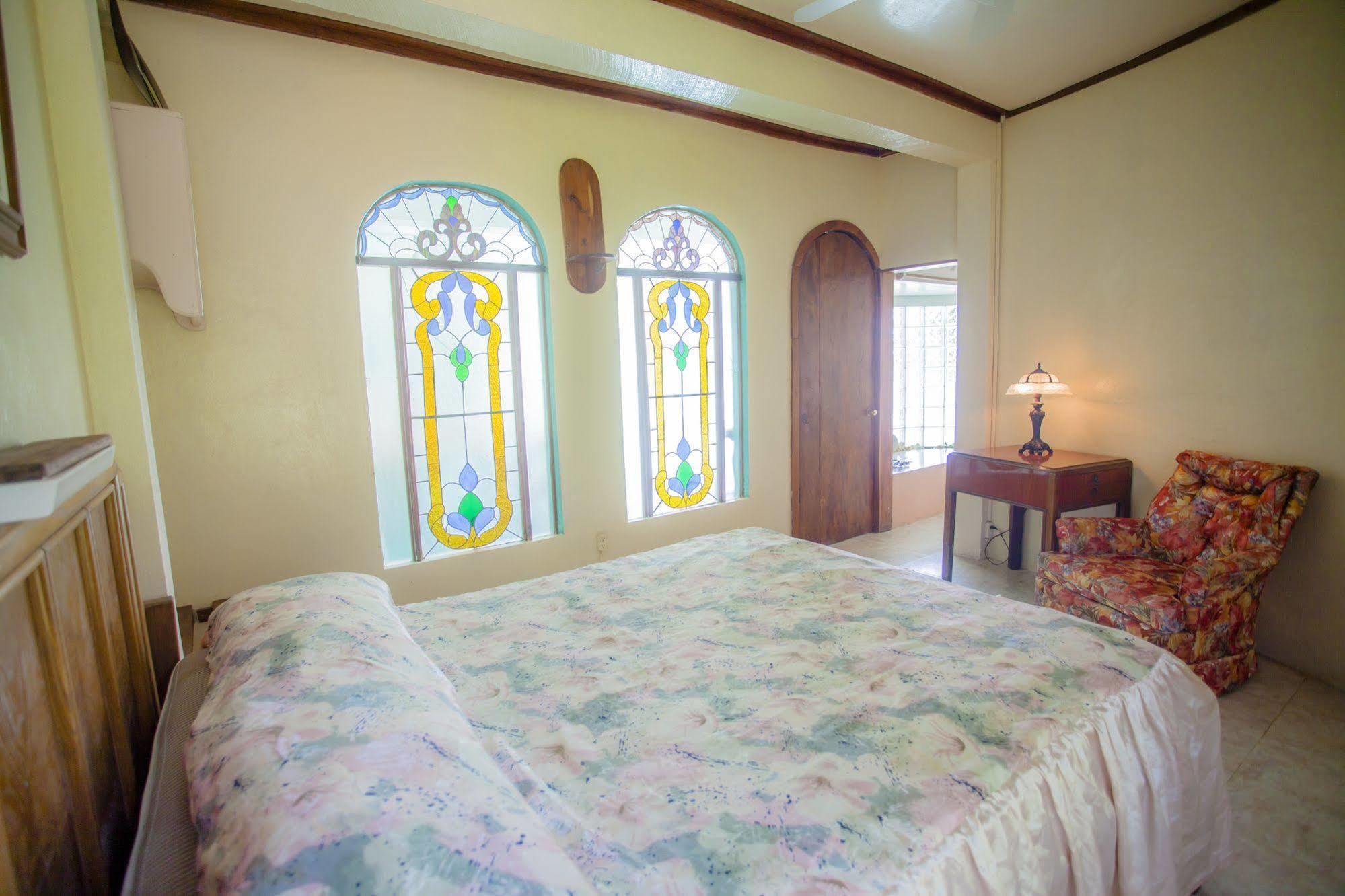 Banana Bank & Jungle Horseback Adventures Lodge
