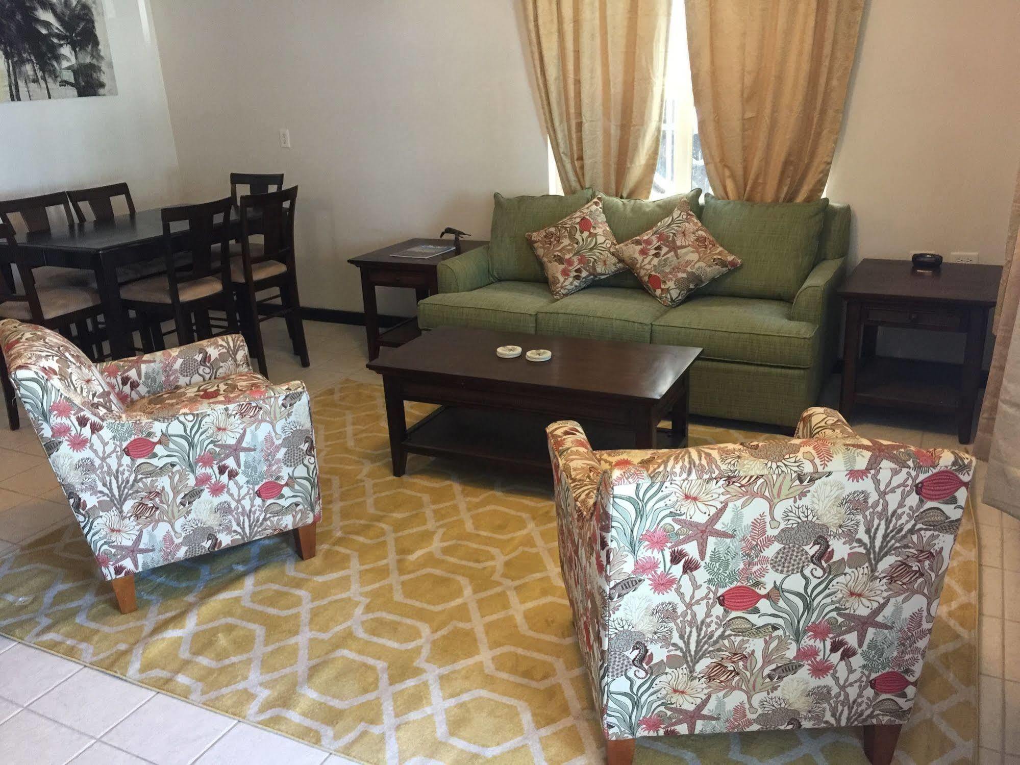 The Palapa House 3*