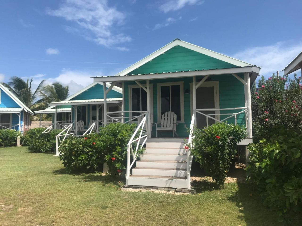 Tilt-ta-dock Belize Resort Corozal