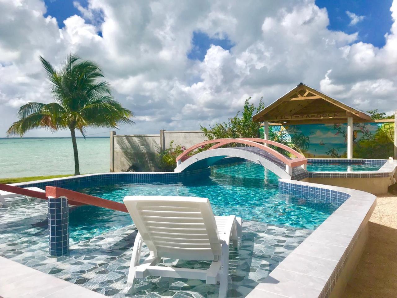 Tilt-ta-dock Belize 3* Corozal