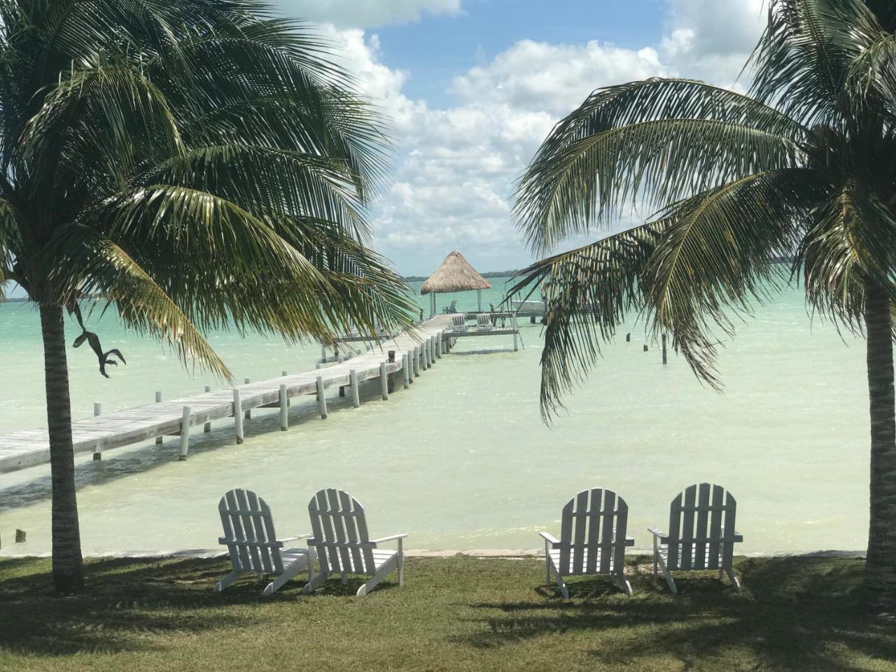 Resort Tilt-ta-dock Belize Corozal