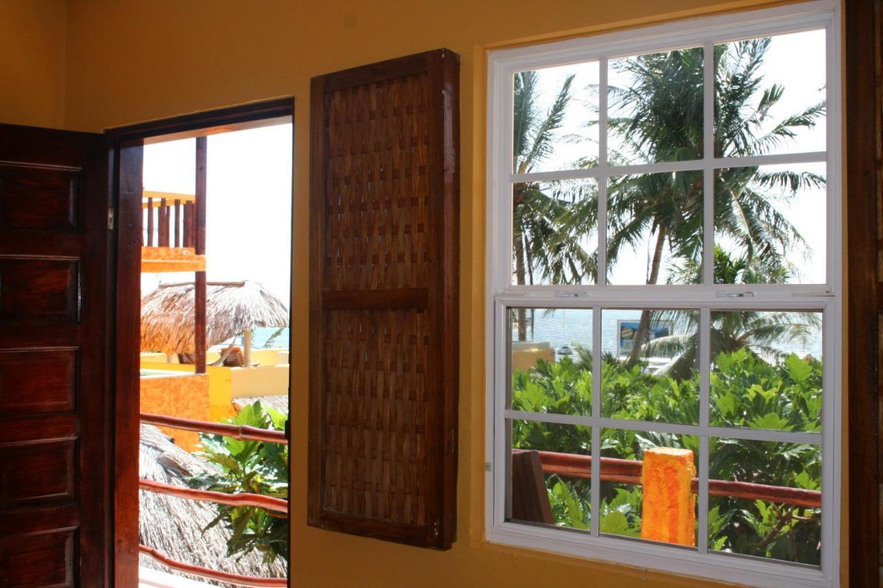 Seaside Cabanas * Caye Caulker