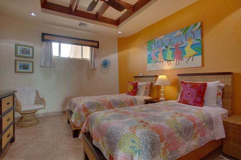 Grand Caribe Belize 4*