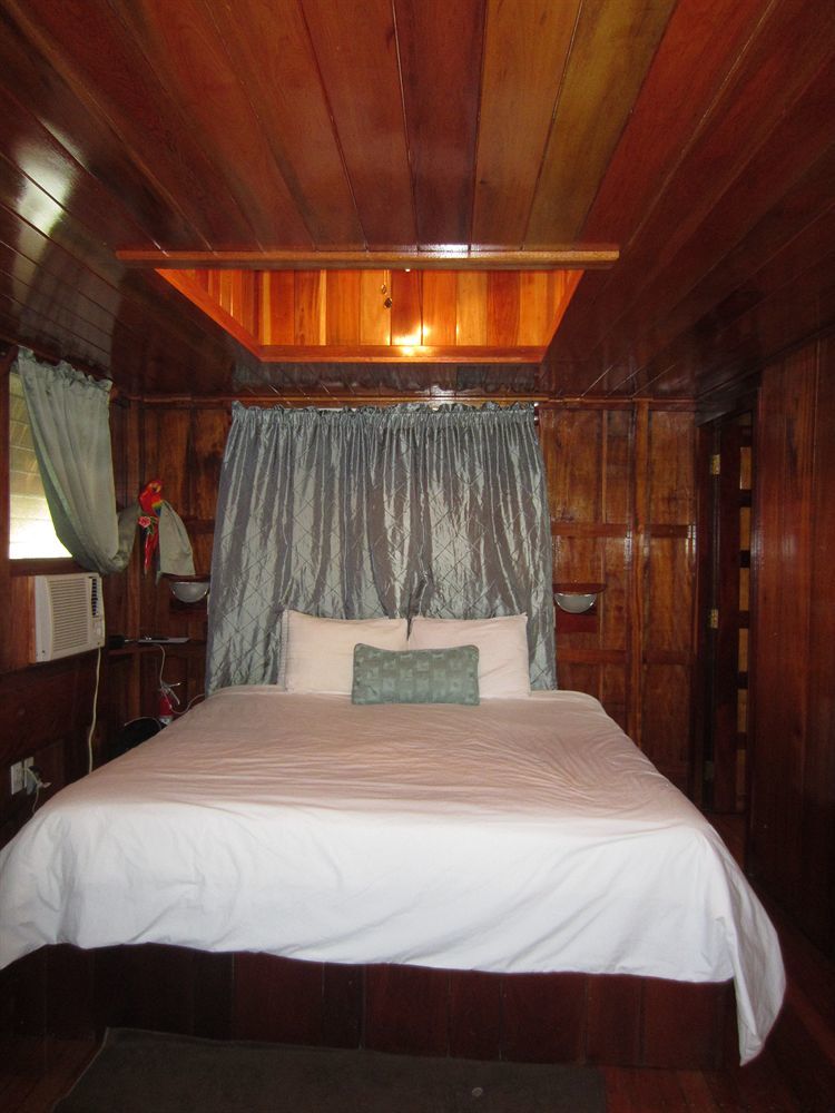 Resort St. George's Caye