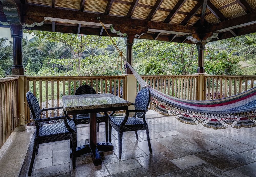 Sleeping Giant Rainforest Resort 5*