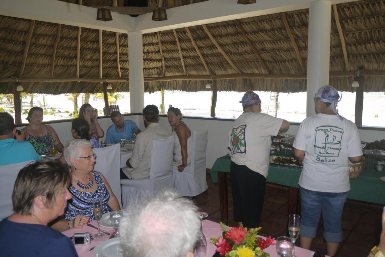 Green Parrot Beach Houses And Placencia