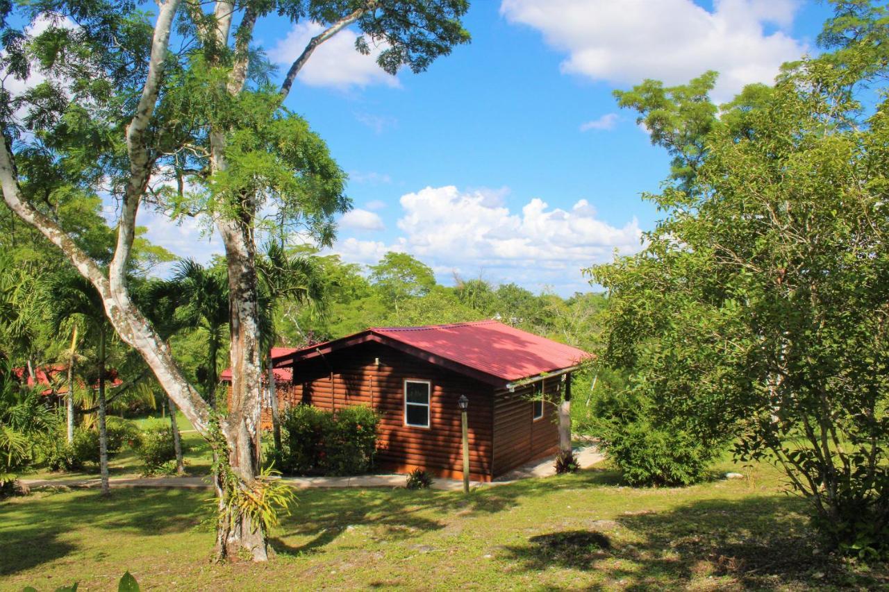 The Log Cab-inn Resort 3*