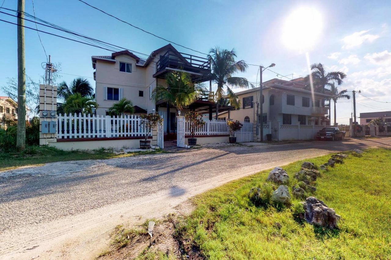 Holiday home A Penthouse With A View Belize City