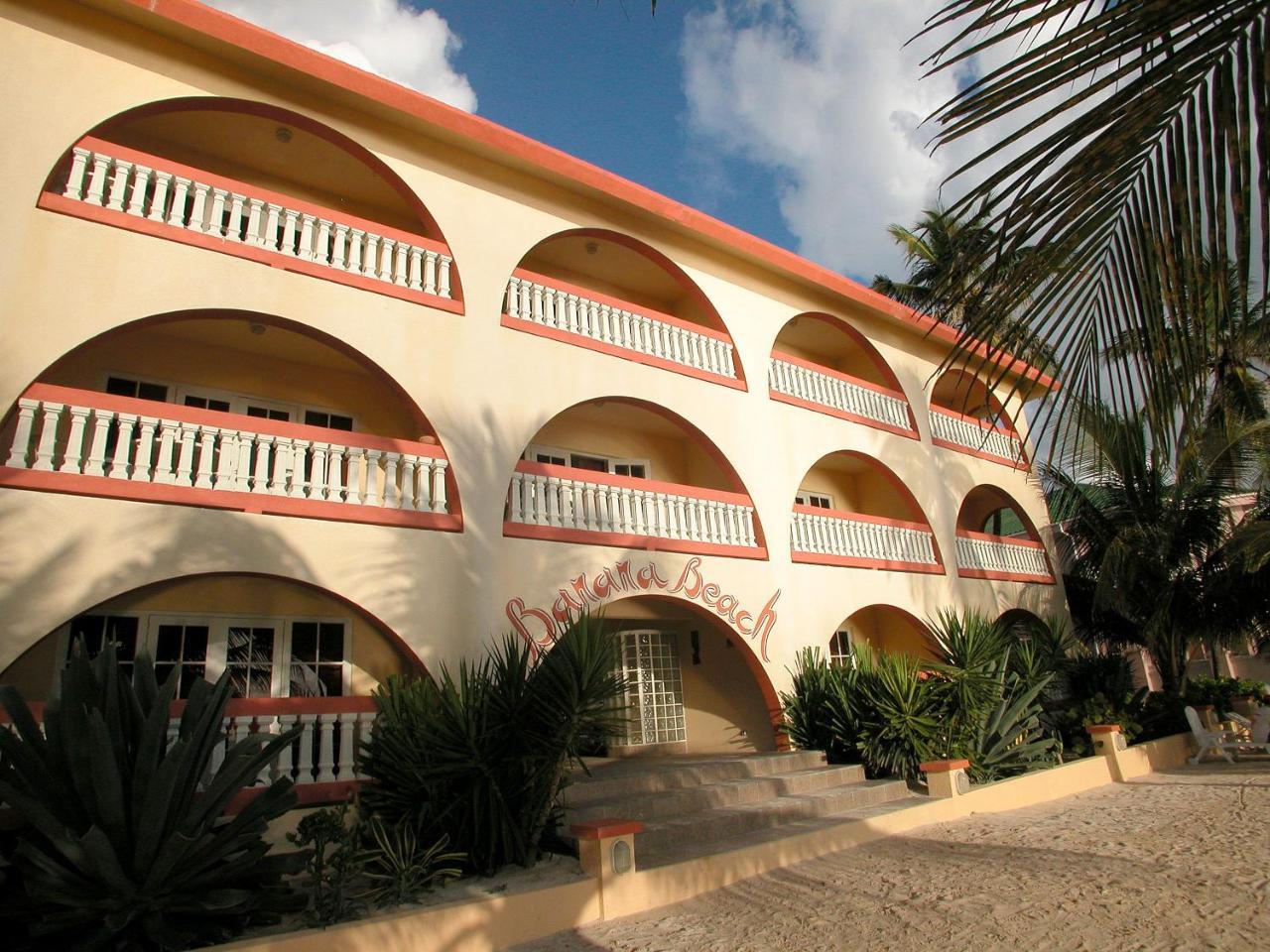 Banana 3* San Pedro (Ambergris Caye)