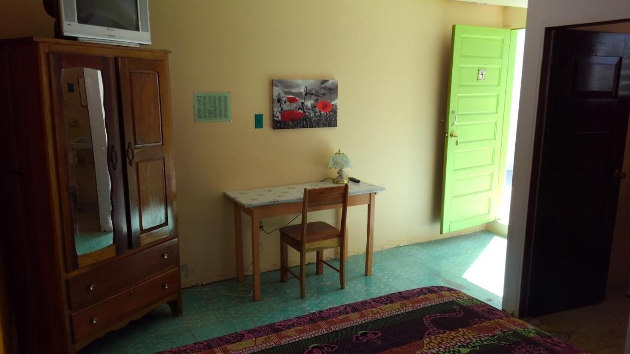 Waterfront Seaside Guest House *