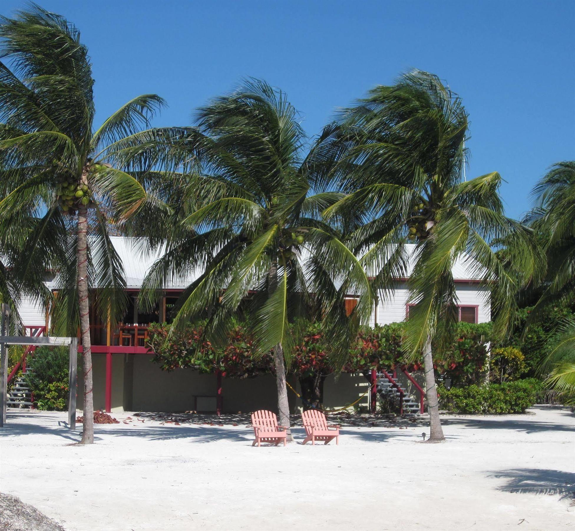 St. George's Caye 3*