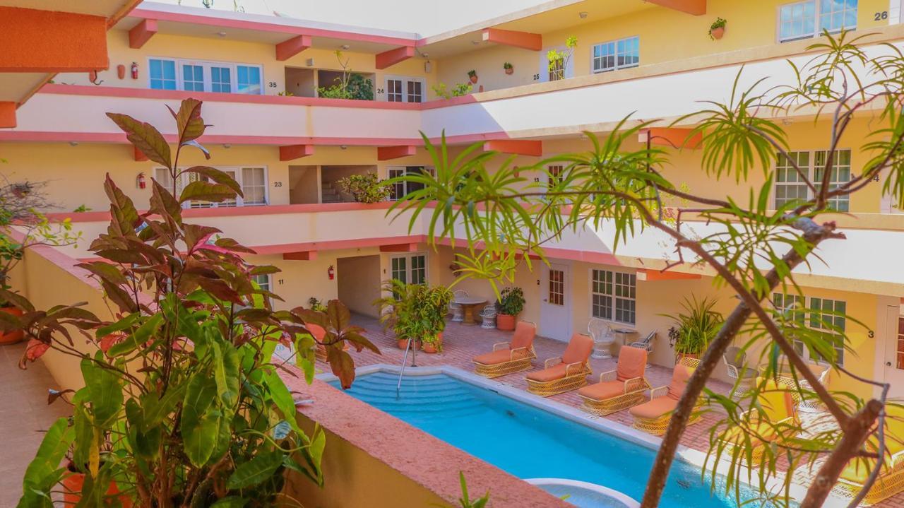 Banana Hotel San Pedro (Ambergris Caye)