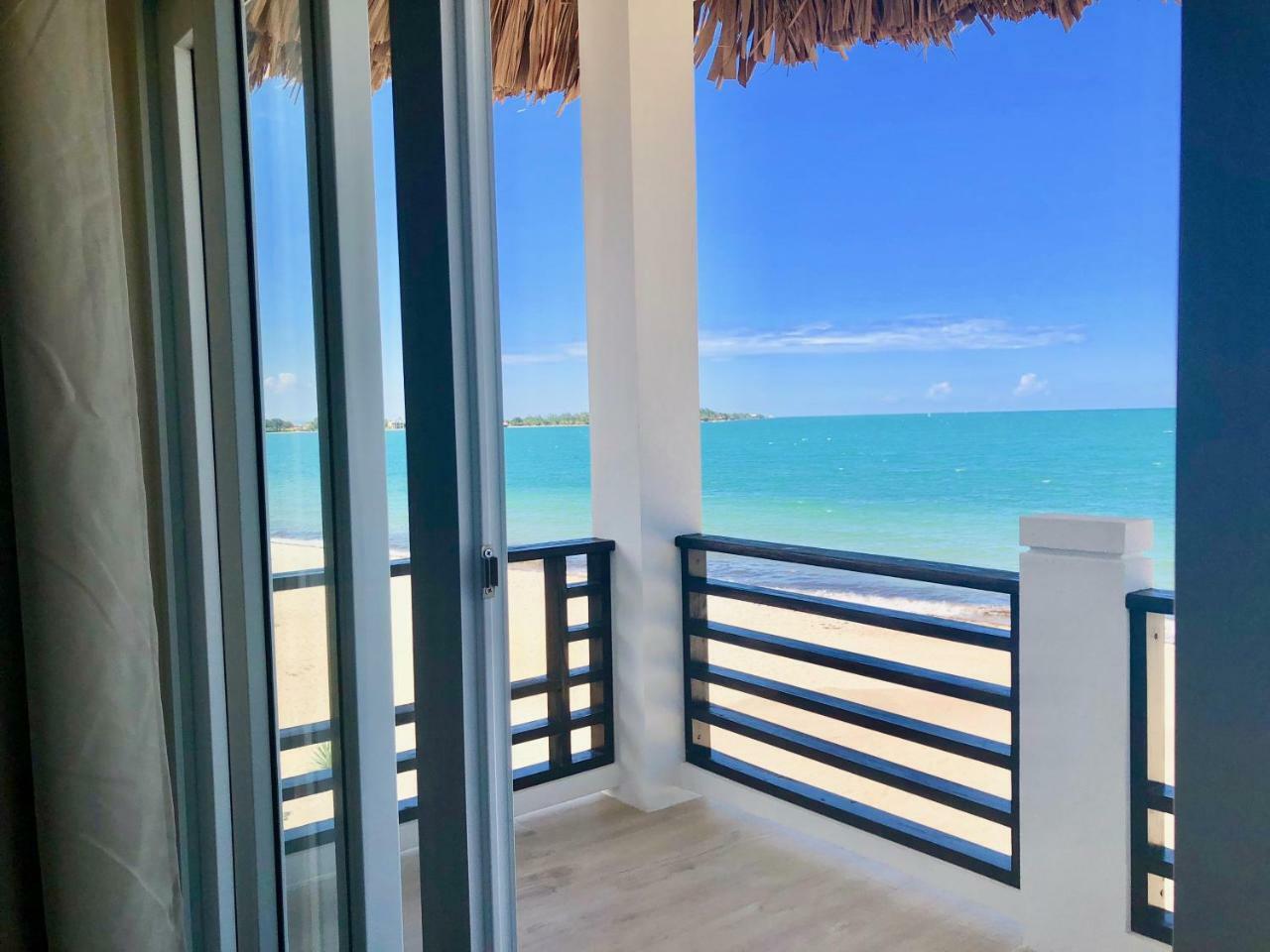 Resort Ocean Breeze