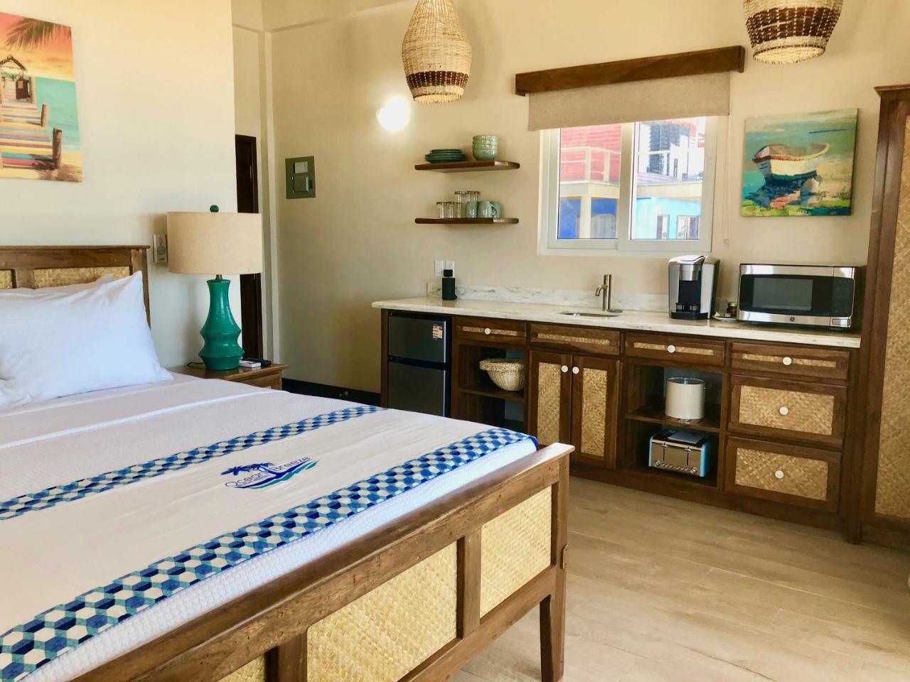 Resort Ocean Breeze Placencia