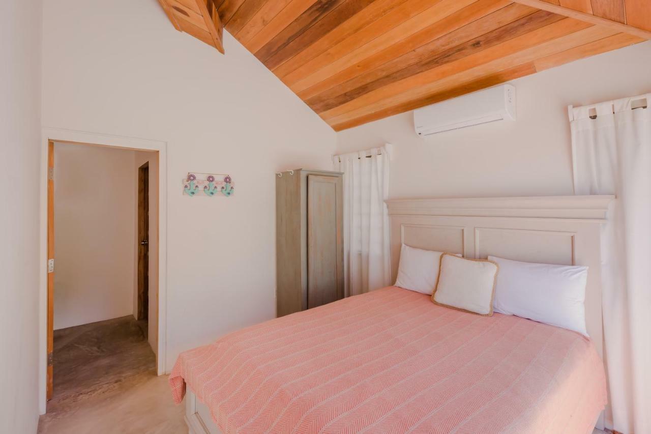 Babylon Beach Villa San Pedro (Ambergris Caye)