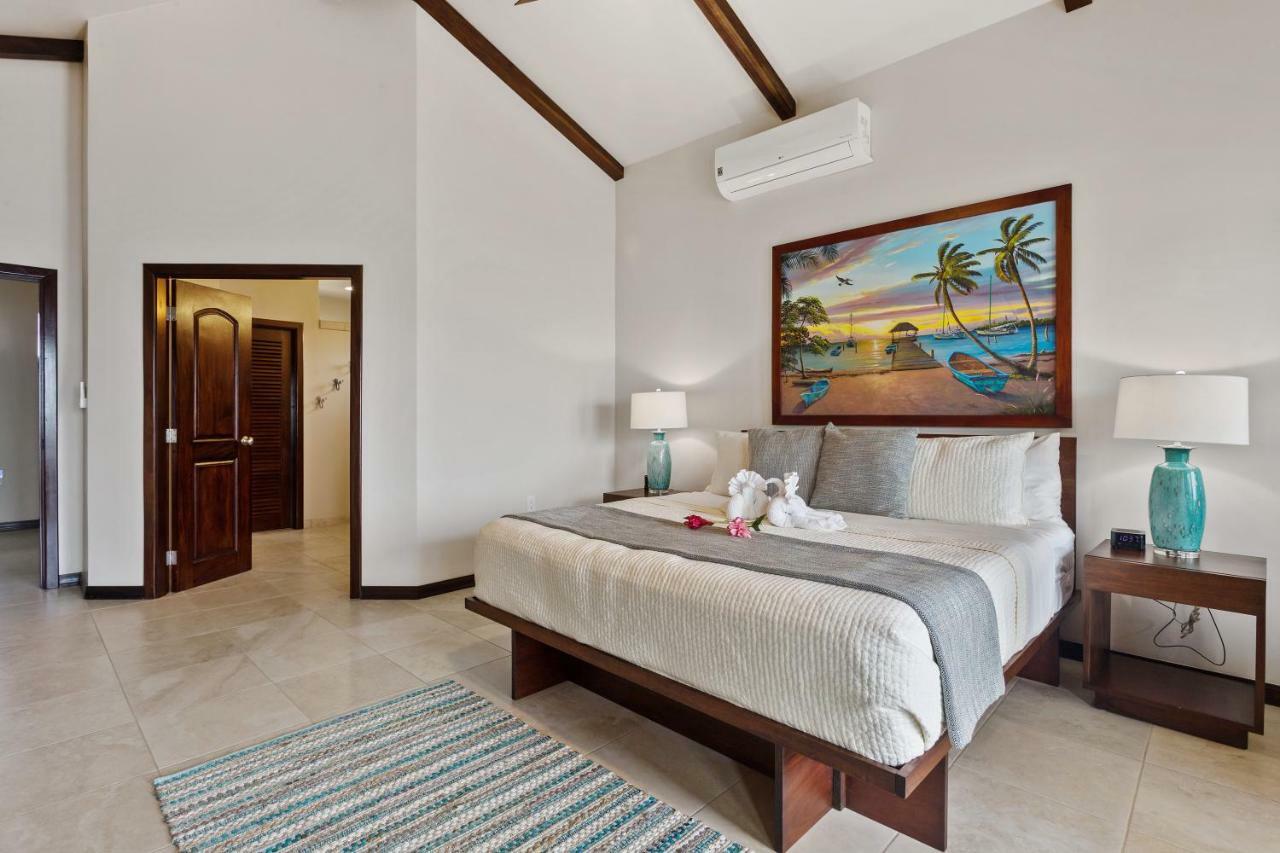 Sirenian Bay Resort 4*