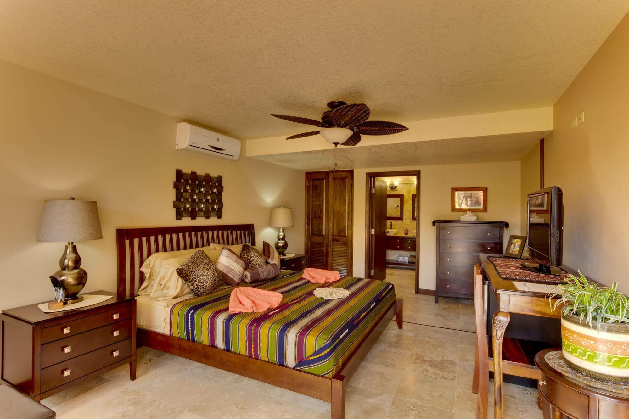 Hotel Caribbean Shores Hopkins