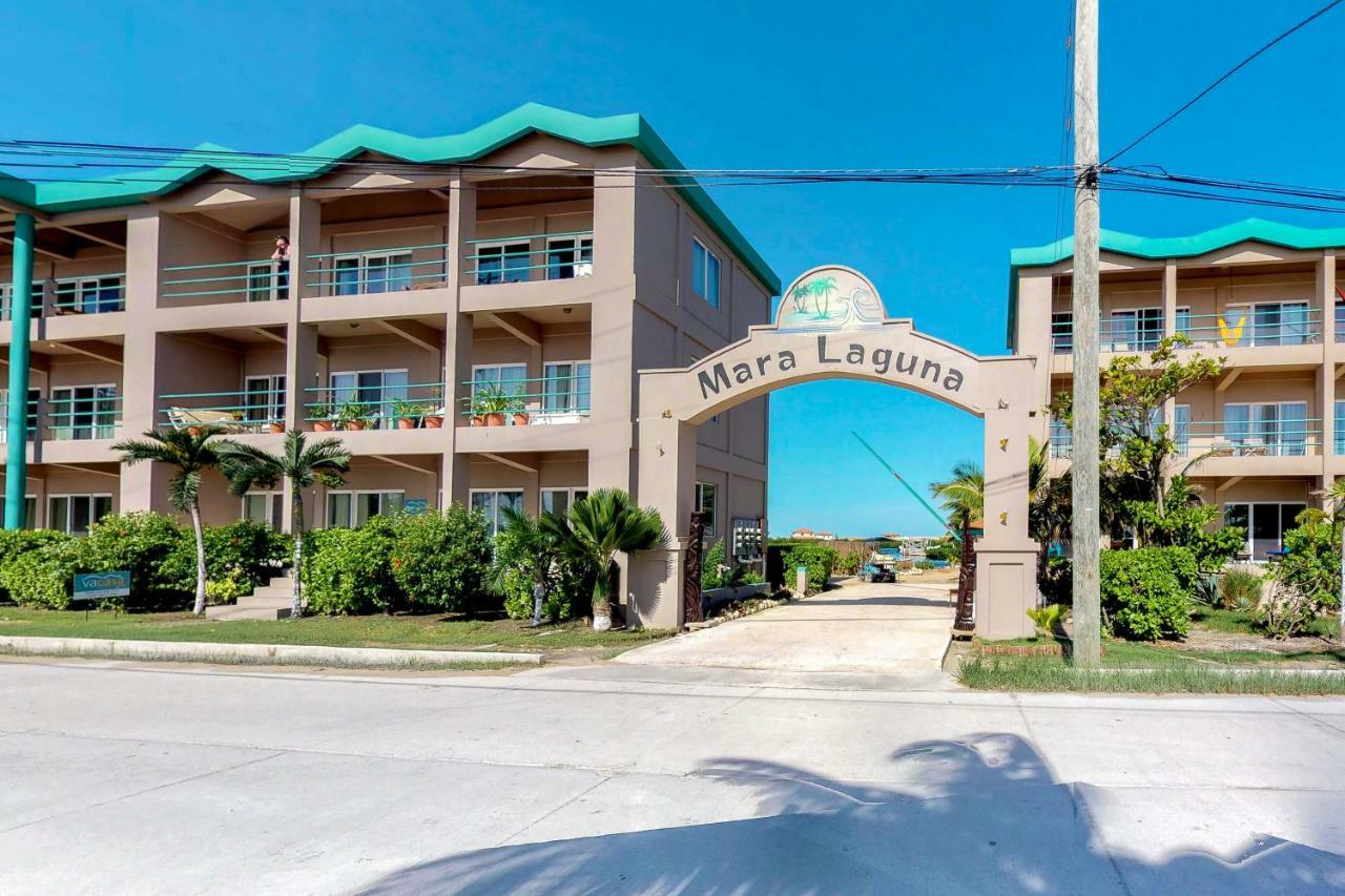 Apartment E301 Mara Laguna San Pedro (Ambergris Caye)