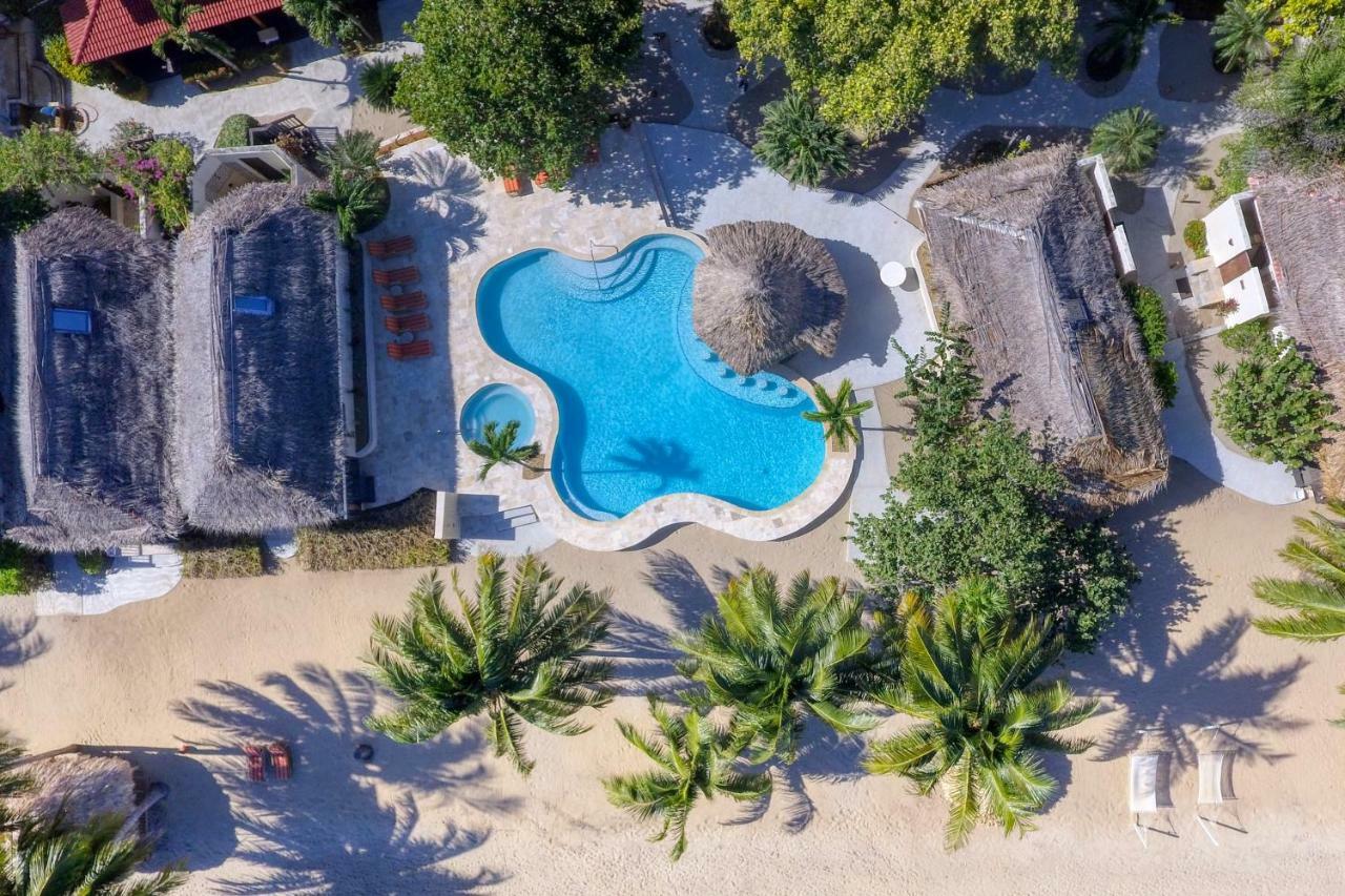 Almond At Jaguar Reef Resort 4*
