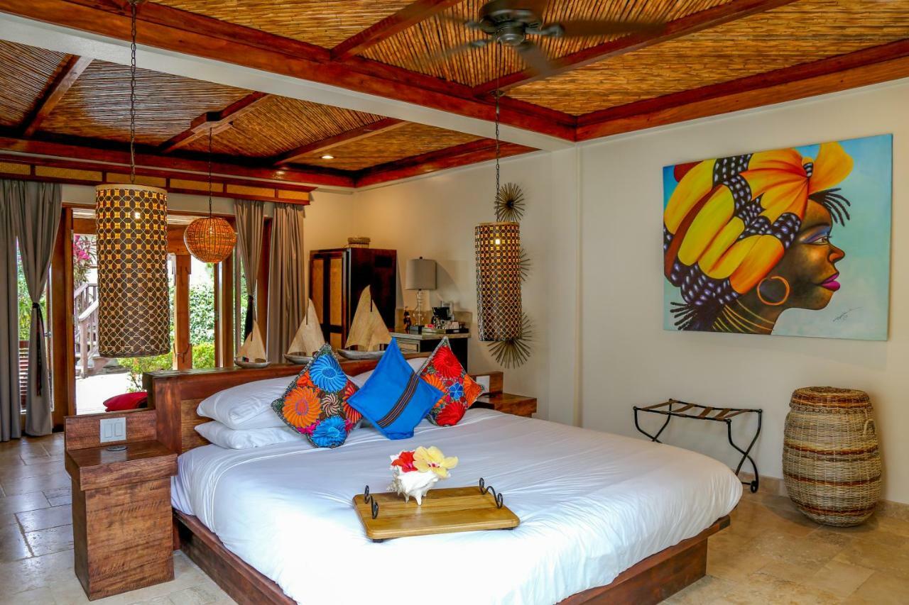 Almond At Jaguar Reef Resort 4*