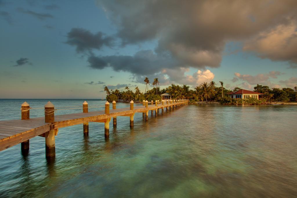 Hatchet Caye Island (adults Only) Resort 4*
