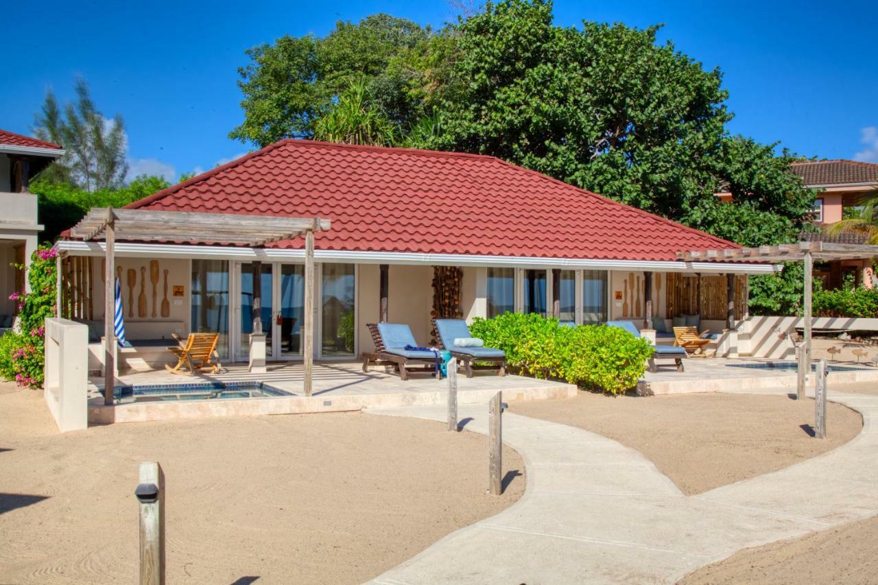Resort The At Jaguar Reef