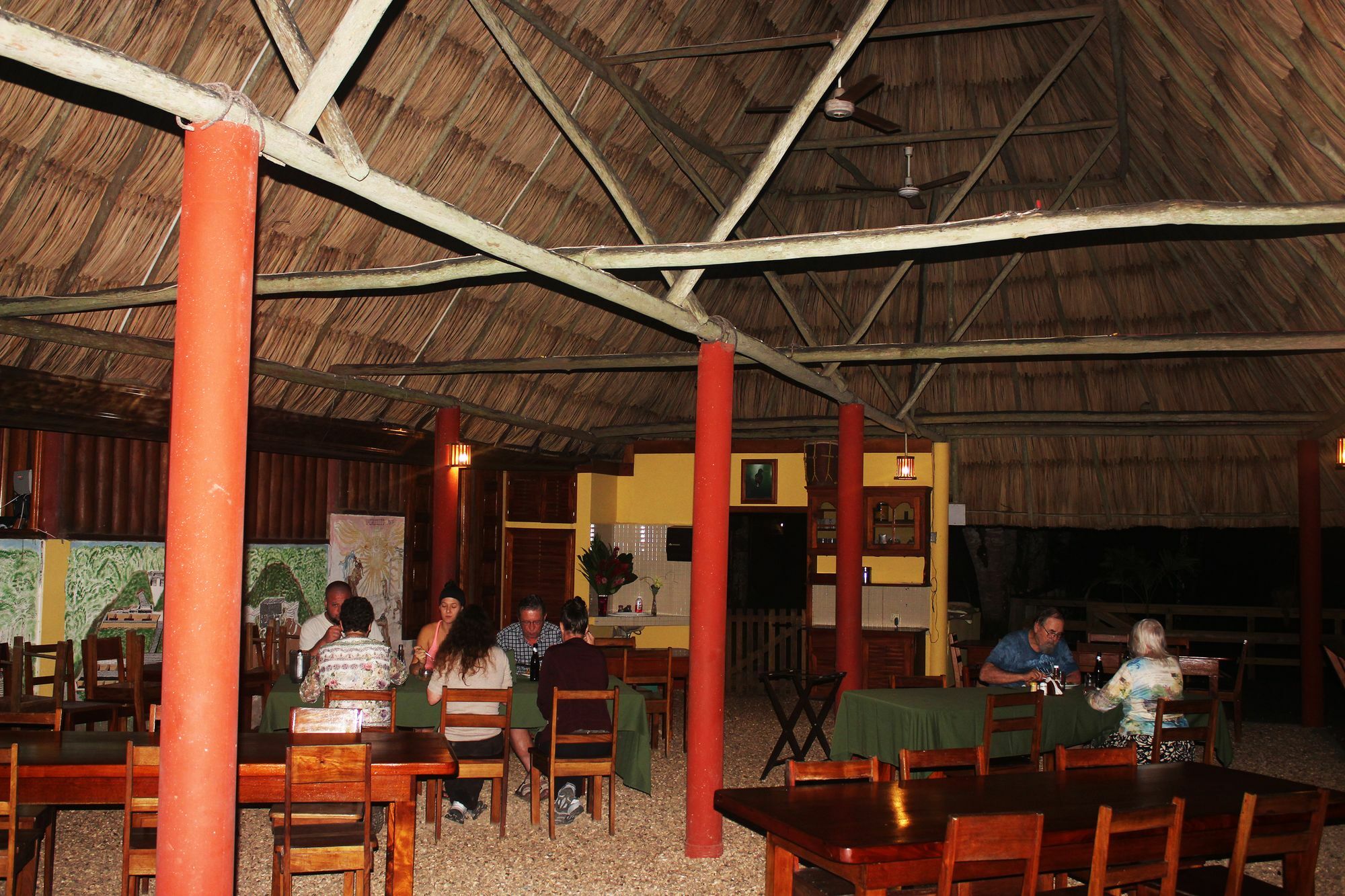 Crystal Paradise 3* San Ignacio
