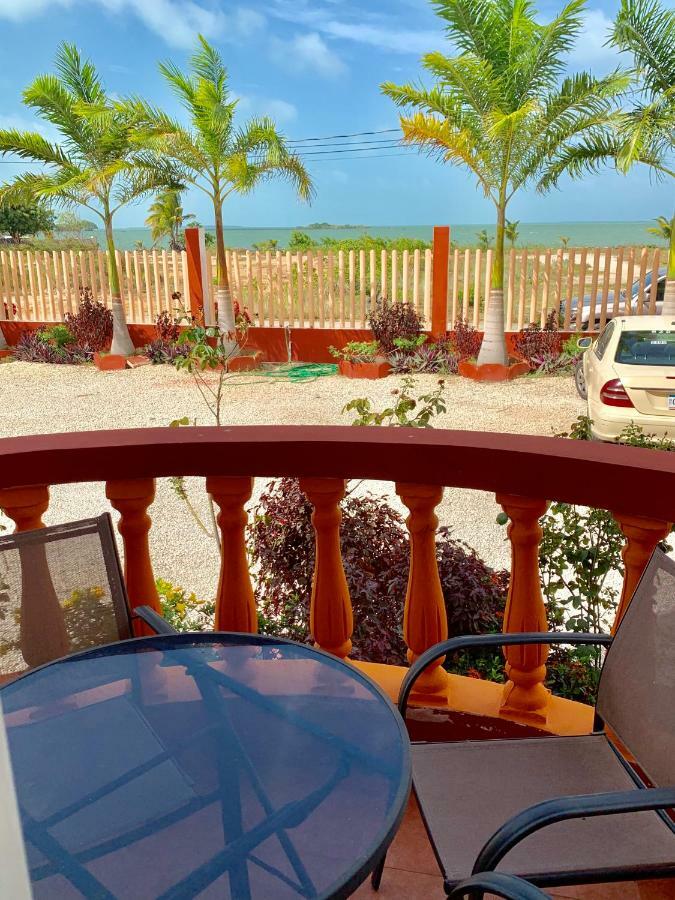 Chupaflor - Alexander Luxury & Executive Belize City