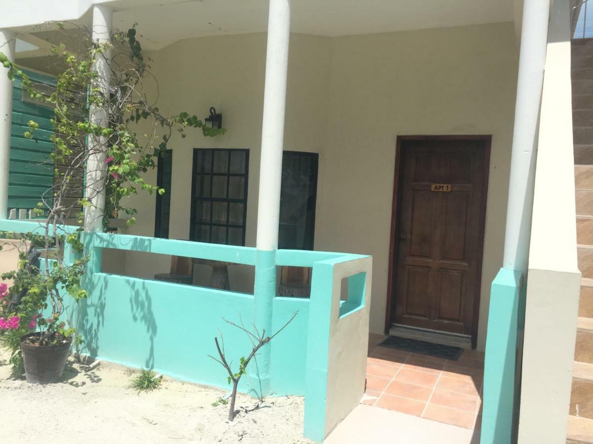 Jan's 4* Caye Caulker