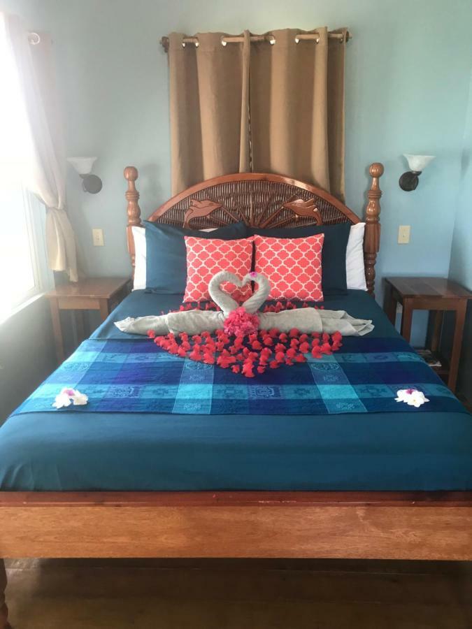 Tilt-ta-dock Belize 3*