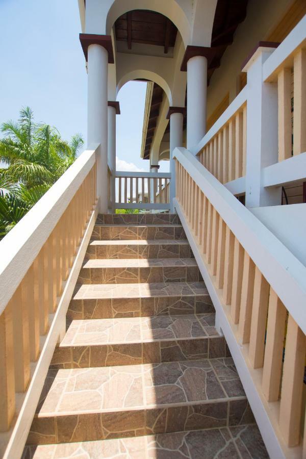 Bed & Breakfast Caribbean Shores 3*