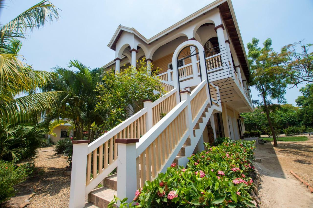 Bed & Breakfast Caribbean Shores