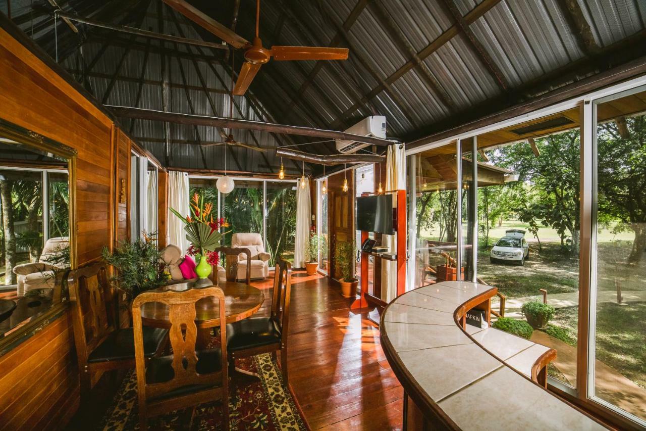 Hotel Kikiwitz Belmopan