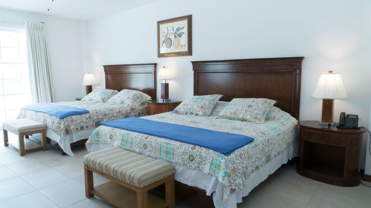Belize Dive Haven & Marina Resort
