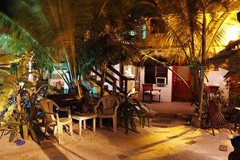 Changes In Latitudes Hotel 2*