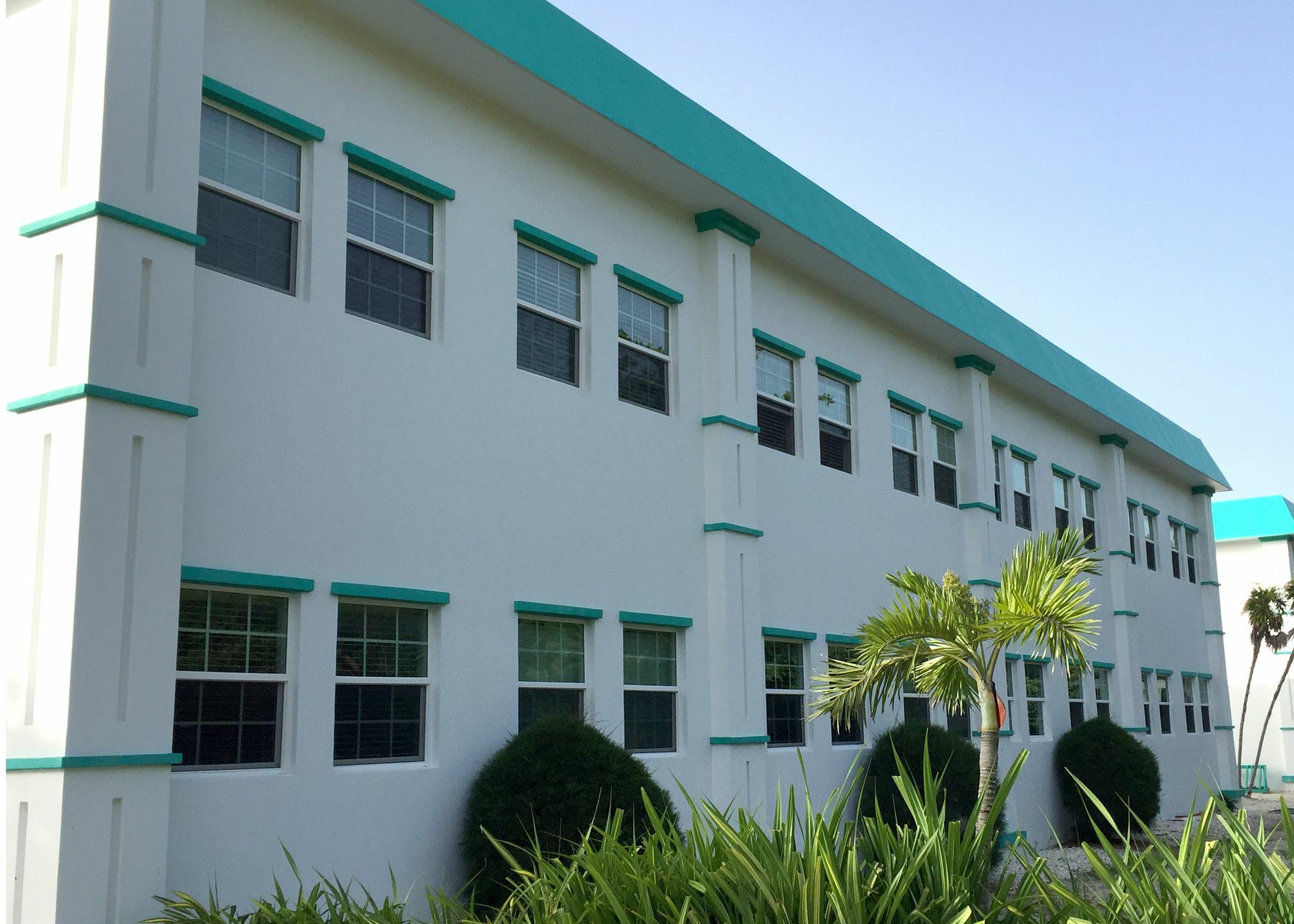 Western Grand Baymen Gardens Aparthotel