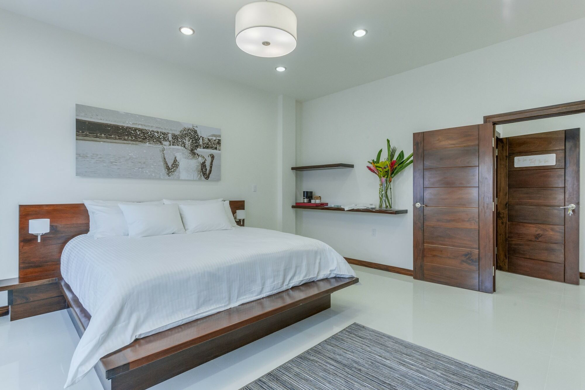 The Ellysian Boutique Placencia