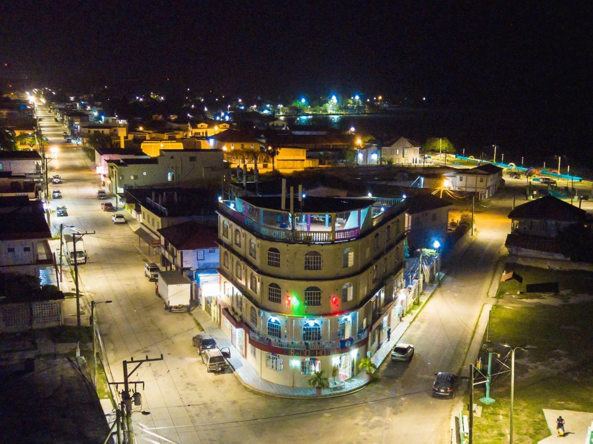 Mirador Hotel Corozal