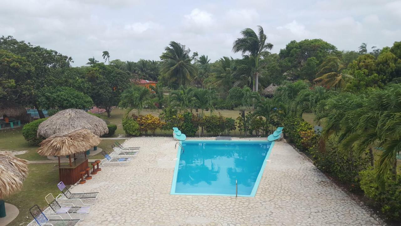 Highway Trails Belize And Country Club Resort 4*
