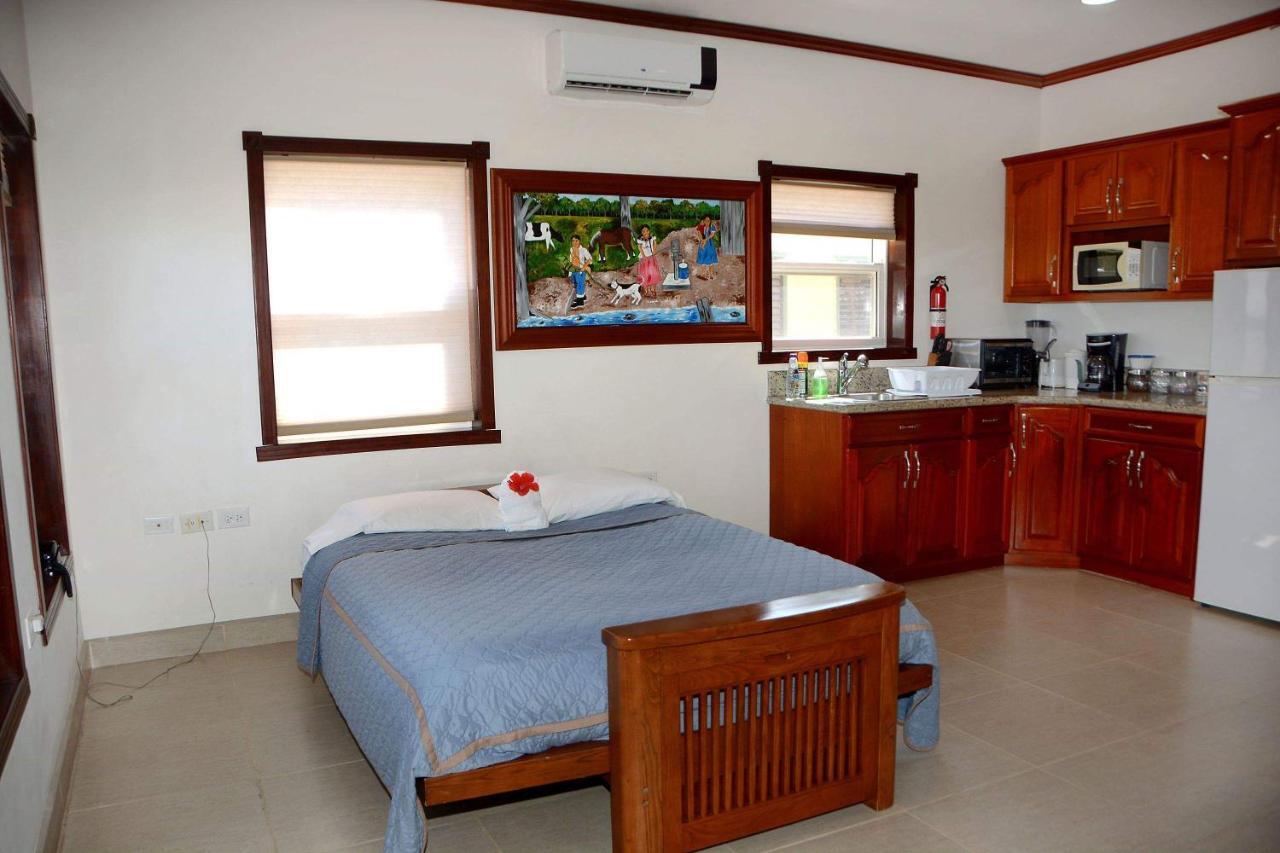 Hotel Belizean Nirvana Placencia