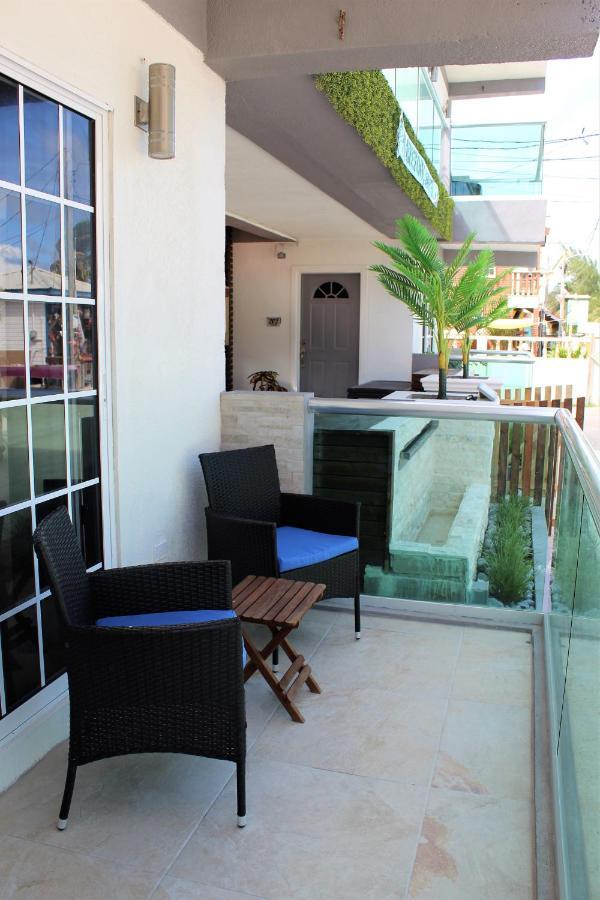 Hotel Barefoot 3*