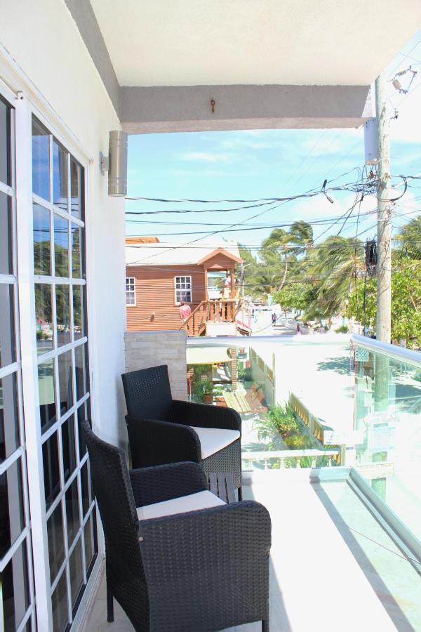 Barefoot Hotel Caye Caulker