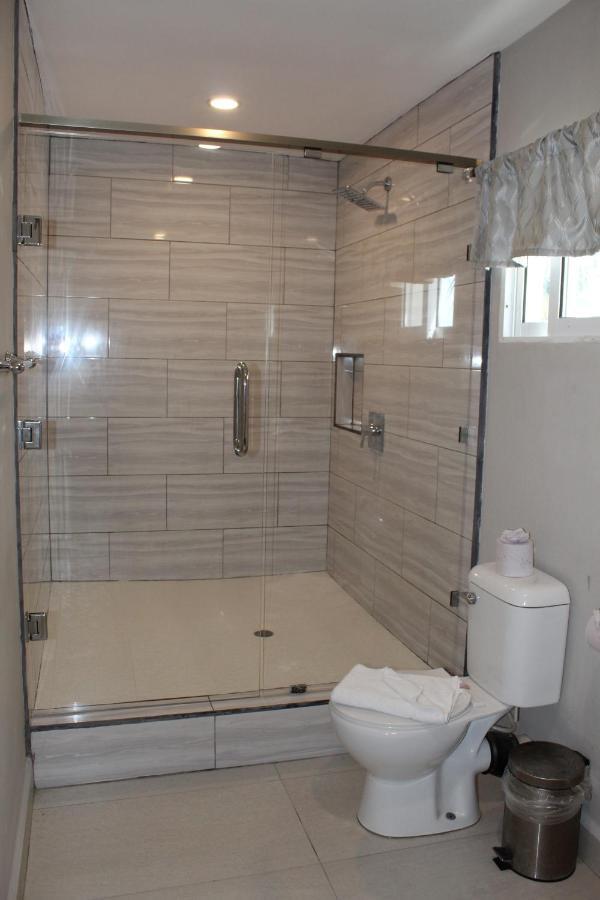 Hotel Barefoot Caye Caulker