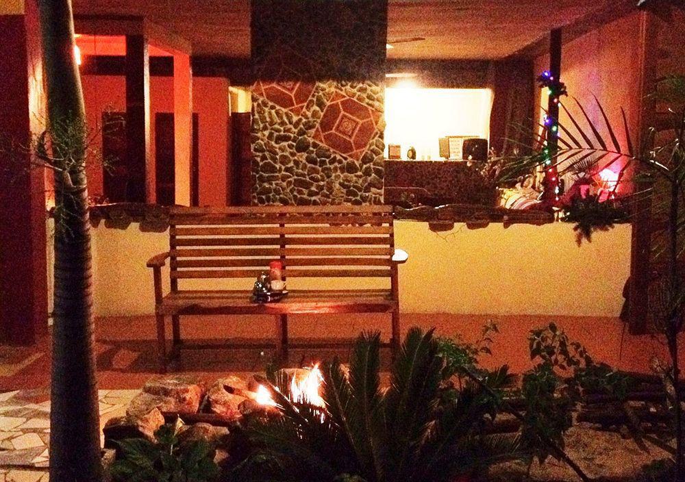 King Bed 4* Belmopan