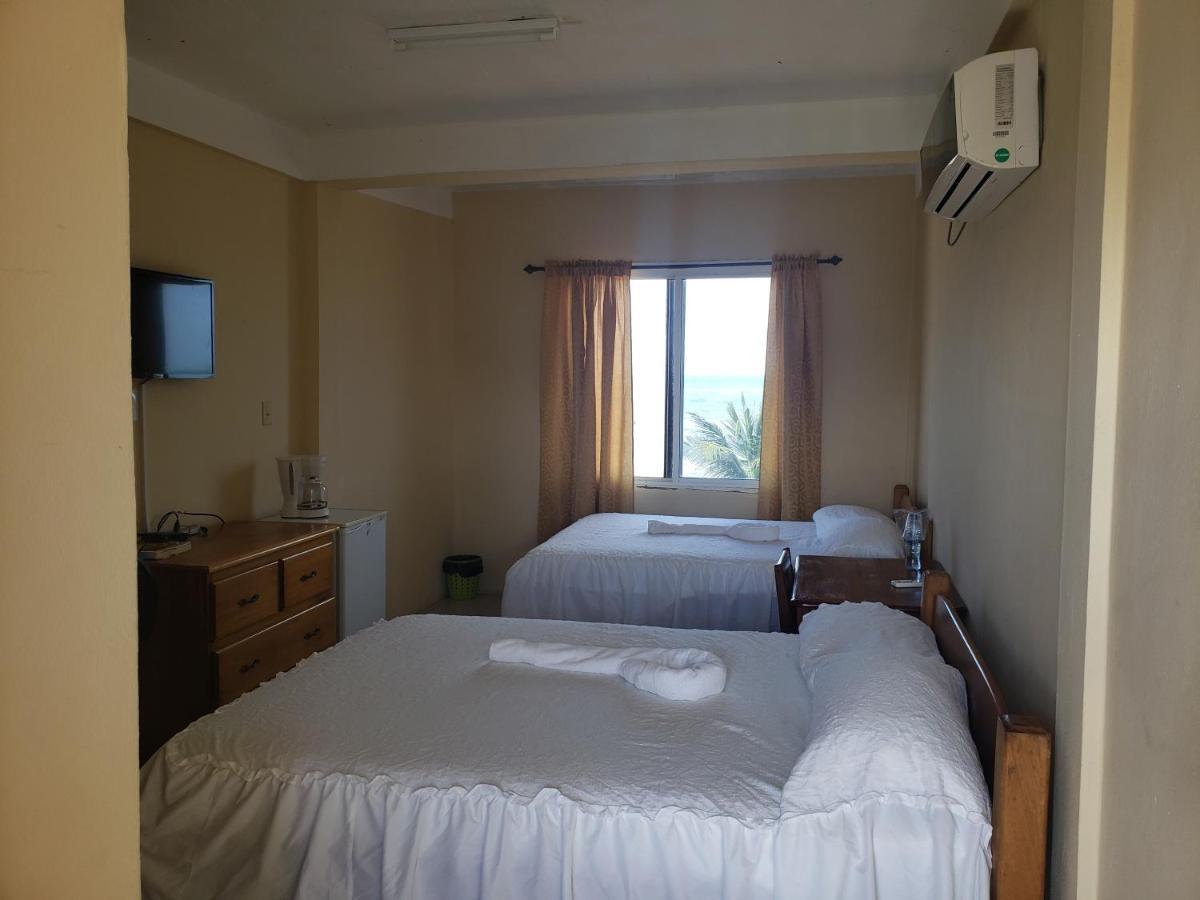 Hotel Pal's On The - Dangriga, Belize 4*
