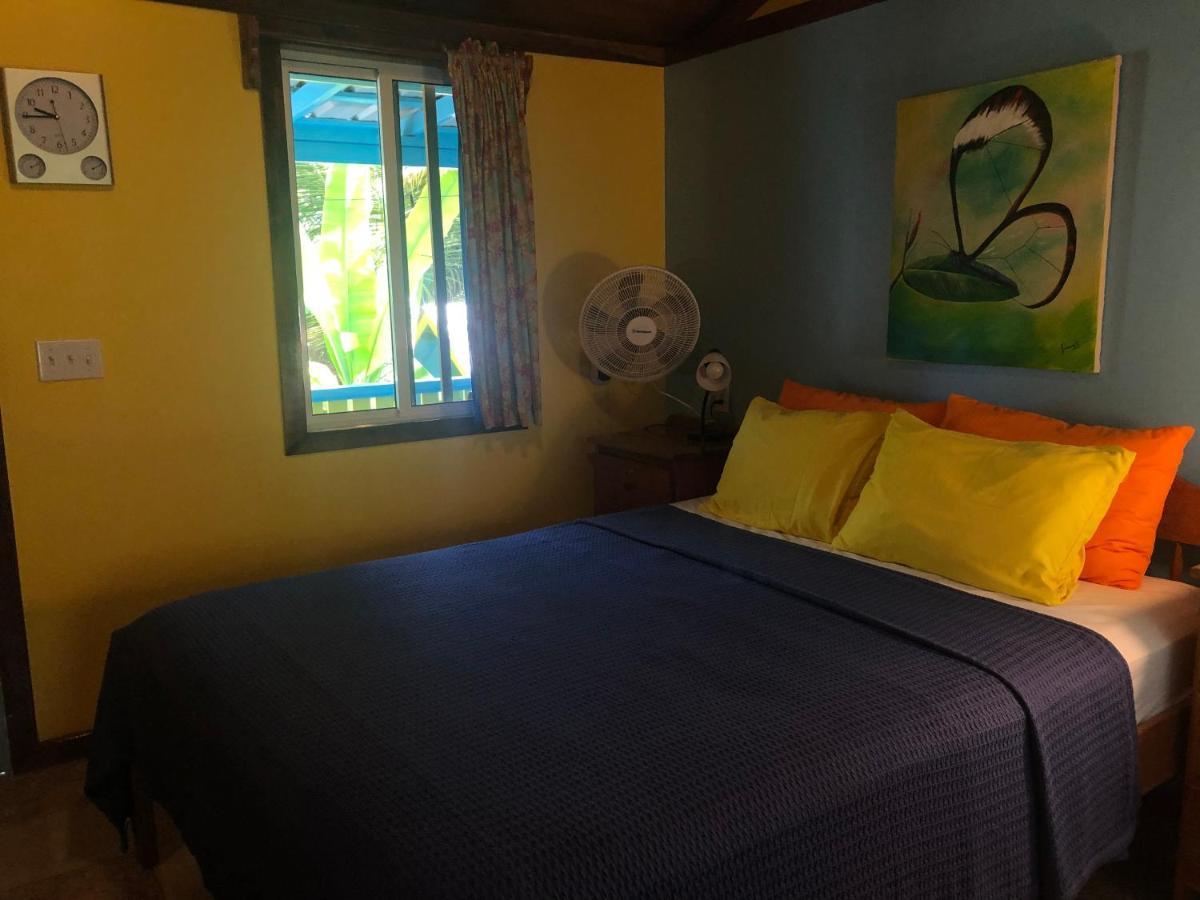 Colinda Inn Caye Caulker